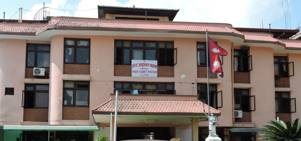 Rape survivor attempts suicide at High Court Patan