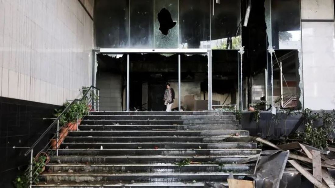 हादीको हत्यापछि बंगलादेशको अवस्था बिग्रँदै, अखबारका कार्यालयमा आगजनी