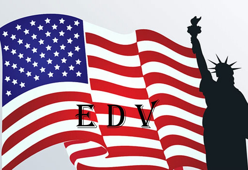 ट्रम्पद्वारा ‘ग्रीन कार्ड लटरी’ योजना स्थगित