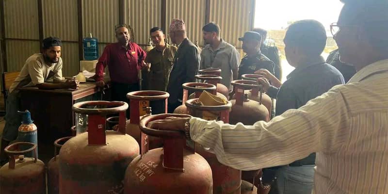 बर्दिवासमा ग्यास र पेट्रोलियम पदार्थको अनुगमन तीव्र