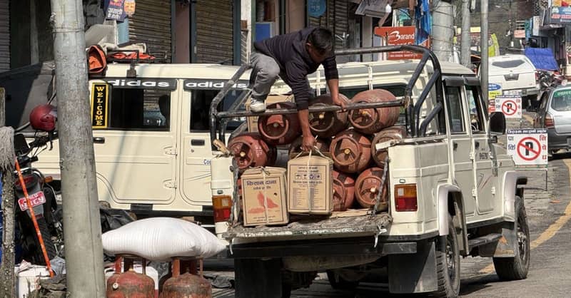 पहिला आउनेलाई पहिलो ग्यास सेवा