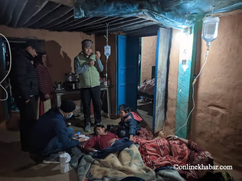 खोटाङमा बिहे भोज खाएका बेहुला-बेहुलीसहित १०० जना बढी बिरामी