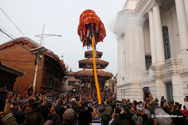 Holi festival begins with Chir erection at Basantapur