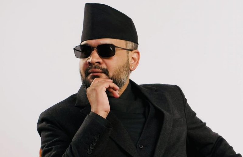 Shah's oath taking ceremany at 12:34 on Friday