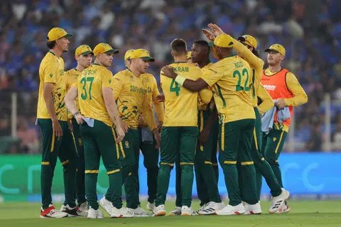 Wary Markram keeps unbeaten S Africa grounded ahead of NZ semi