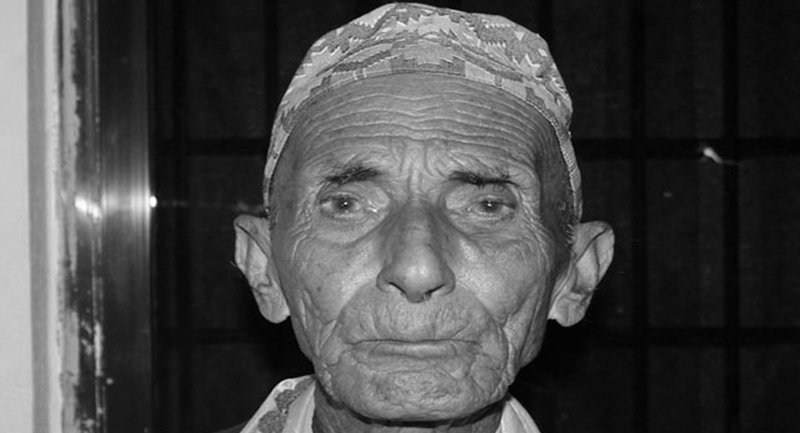 UML Chair Oli bereaved of his father