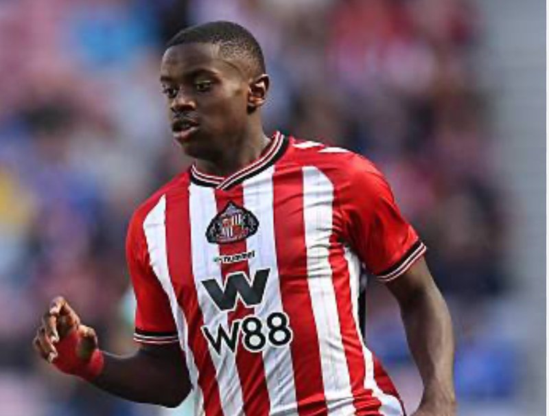Diarra leads Sunderland's charge as they move up to eighth place