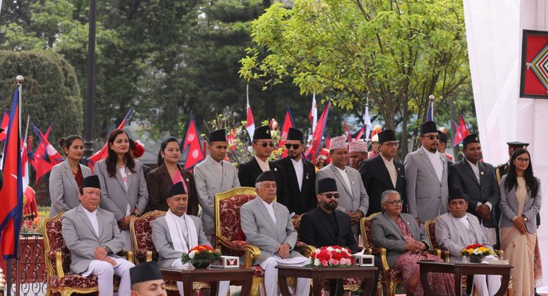 पूर्वप्रधानमन्त्री ओलीले दिए नवनियुक्त प्रधानमन्त्री बालेनलाई बधाई