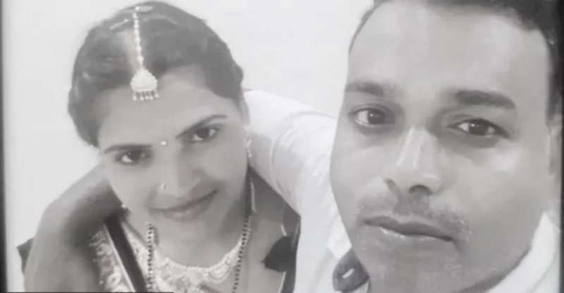 सिलिण्डर विष्फोटमा घाइते संजय उपचार गर्न जाँदा विमान दुर्घटनामा पत्नीसँगै बिते