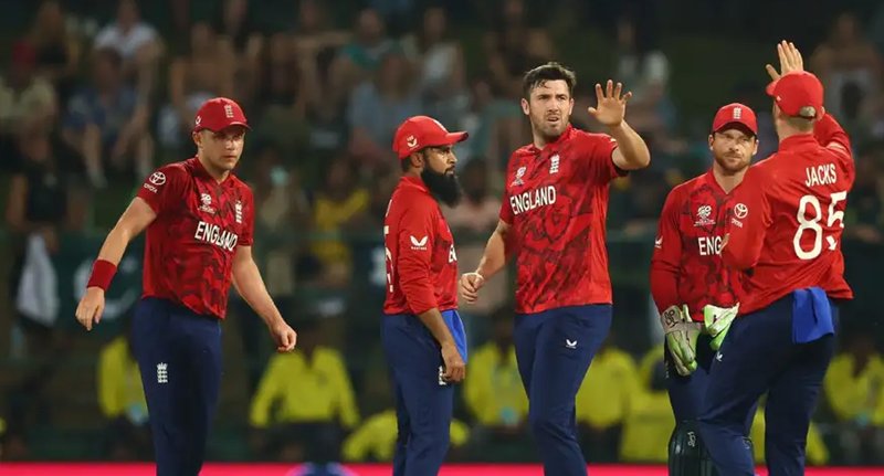 पाकिस्तानलाई हराउँदै इङ्ल्यान्ड विश्वकप २०२६ को सेमिफाइनलमा