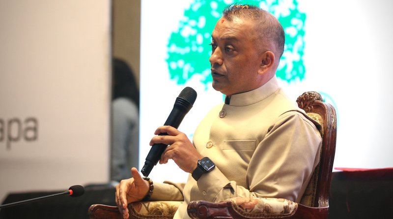 सबैलाई साथमा लिएर मुलकलाई सुशासन र समृद्धितर्फ अघि बढाउँछौं : गगन थापा