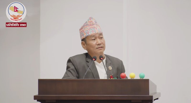 सदनभित्रै विभेद भयो : हर्क साम्पाङ