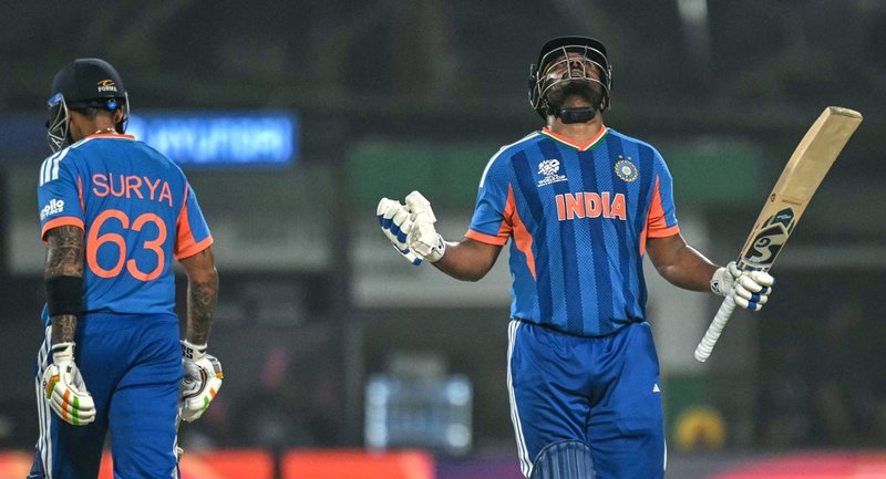 वेस्ट इन्डिजलाई हराउँदै भारत सेमिफाइनलमा