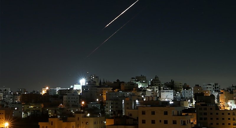 इजरायलमाथि नयाँ मिसाइल आक्रमण, इरानले भन्यो : ट्रम्पको शान्ति वार्ताको दाबी नक्कली हो