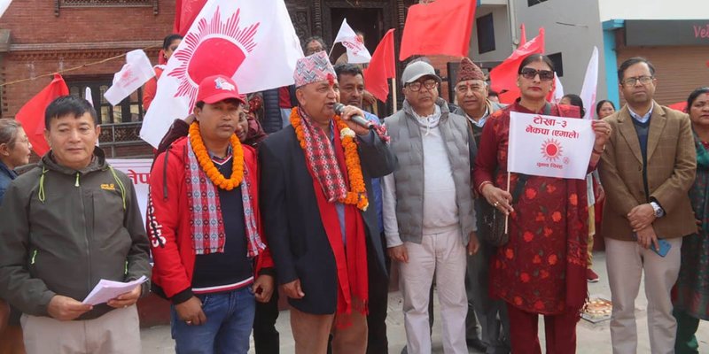 एमालेले देश बनाउँछ, बिगार्दैन : ईश्वर पोखरेल