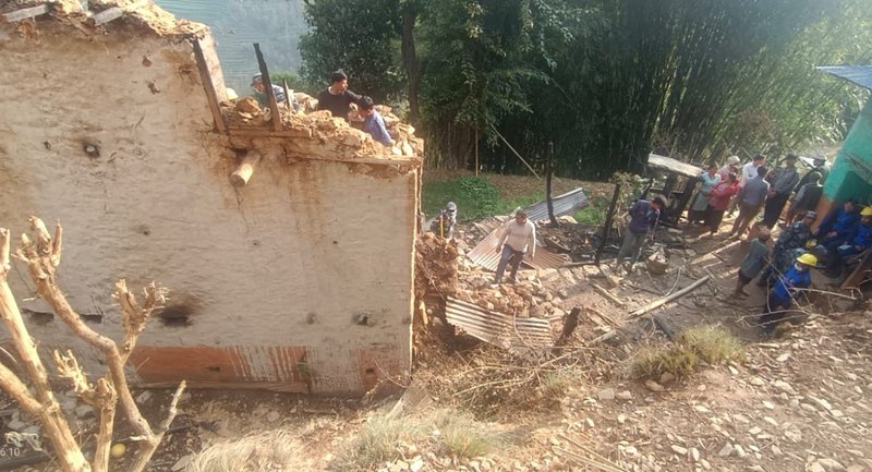 आगलागीबाट २० लाखको क्षति