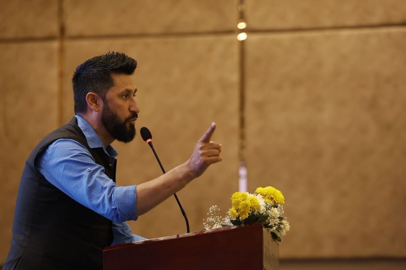 रास्वपामा फाटो ल्याउन विभिन्न समूह सक्रिय छन् : रवि लामिछाने