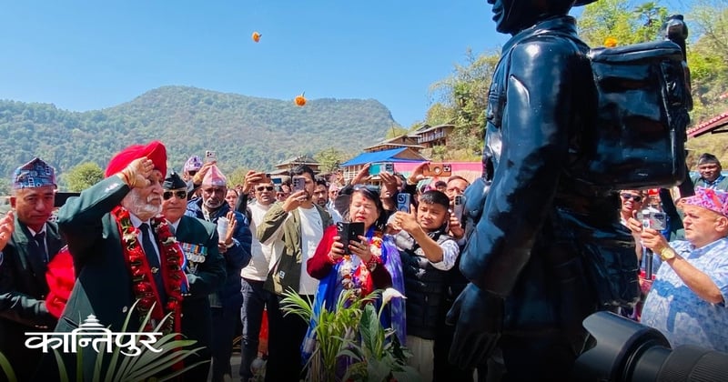 गुल्मीमा भीसी कर्नबहादुर रानामगरको सालिक अनावरण