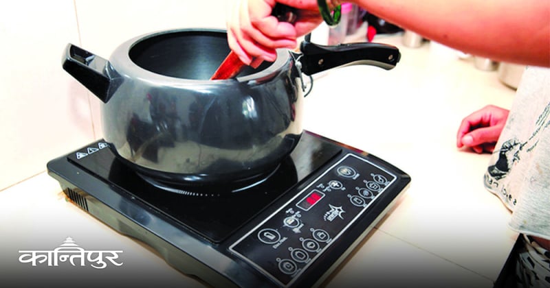 बजारमा विद्युतीय चुलो किन्ने र बुझ्न आउनेहरू बढे