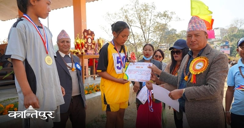 गोकुन्डेश्वर बालमन्दिरलाई नगरस्तरीय राष्ट्रपति रनिङ शिल्ड उपाधि