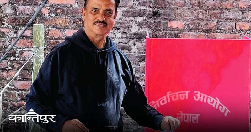 मतदान गरेपछिको कलाकारको उत्साह