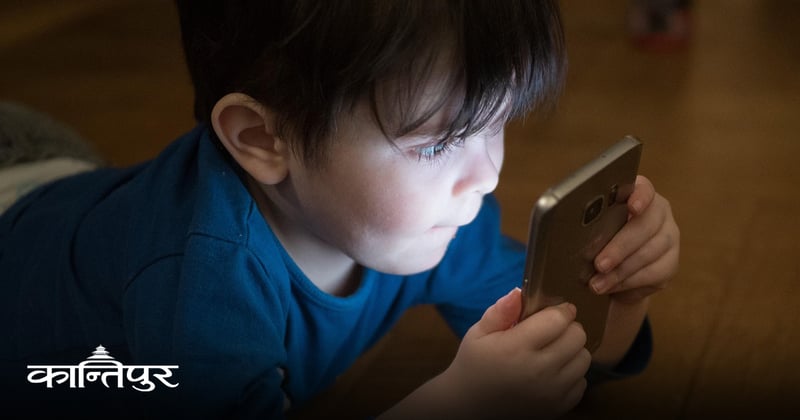 फ्रान्समा १५ वर्षमुनिका बालबालिकामाथि सामाजिक सञ्जालमा प्रतिबन्ध लगाइने