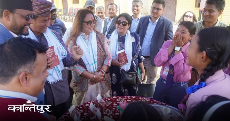 सिमराको नेपाल राष्ट्रिय सेकेन्डरी विद्यालयमा वल्डलिंकको 'आई जात्रा' कार्यक्रम