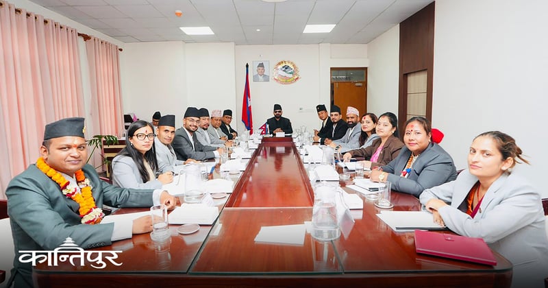 कर्मचारी ट्रेड युनियन खारेज गरिने