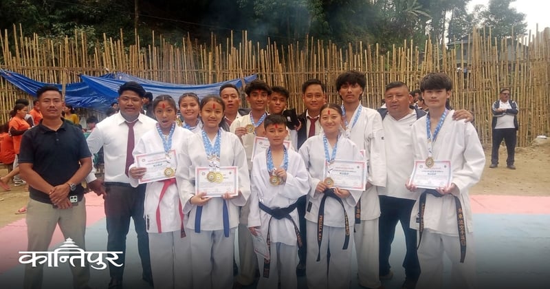 खाँदबारी नगरपालिकालाई १६औँ राष्ट्रपति रनिङ शिल्डको उपाधि