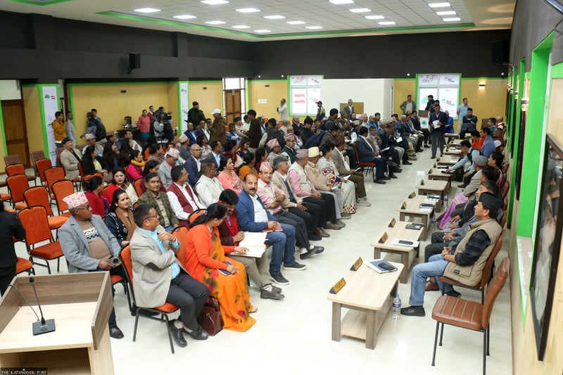 Congress discusses poll drubbing, party chief’s resignation, general convention