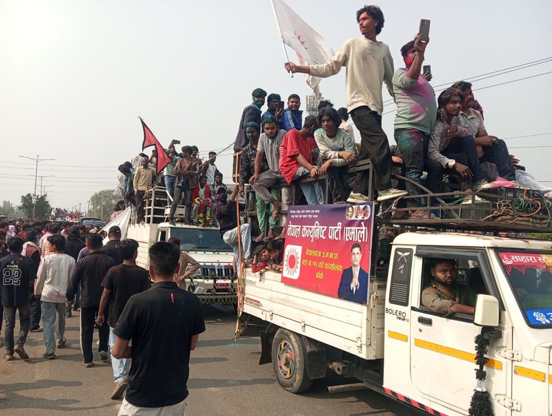 Legacy parties see big dip in public trust