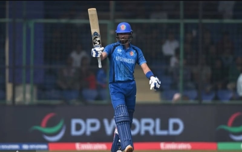 Afghanistan beat UAE to keep faint Super 8 hopes alive