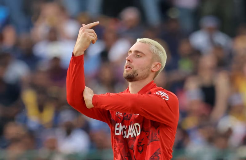 Jacks of all trades helps England fight back to sink Sri Lanka at T20 World Cup