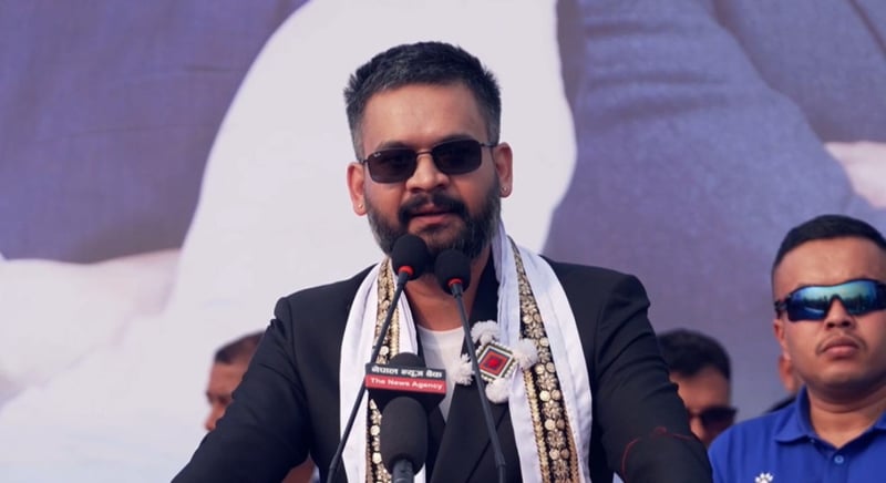 रास्वपाको केन्द्रीय समिति बैठकमा भाग लिन पार्टी कार्यालय पुगे बालेन