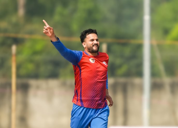 प्रधानमन्त्री कप : दिनेश अधिकारीको उत्कृष्ट बलिङमा कर्णालीको जित, कोसी १६ रनले निराश