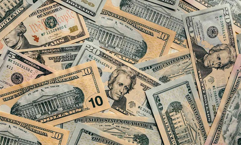 अमेरिकी डलरको मूल्य कति पुग्यो ?
