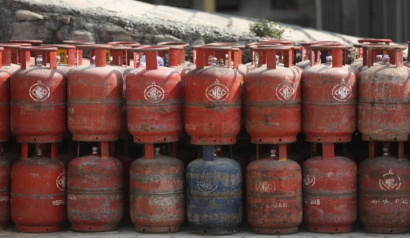 भारतबाट एलपी ग्यास आपूर्तिमा कुनै समस्या छैन : आयल निगम