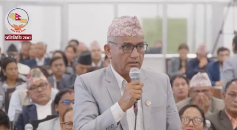 ओली- लेखकको मुद्दा तत्काल खारेज गर्न संसदमा एमालेको माग