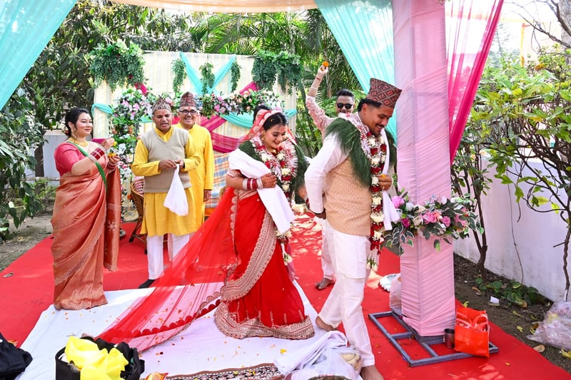 विवाह बन्धनमा बाँधिए क्रिकेटर करण र वर्षा