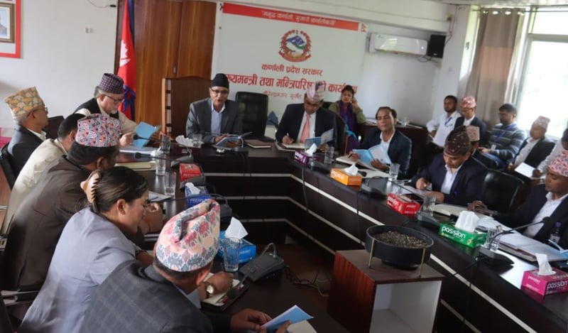 बजेट कार्यान्वयन सुस्त भएको भन्दै कर्णालीका मुख्यमन्त्रीको असन्तुष्टि