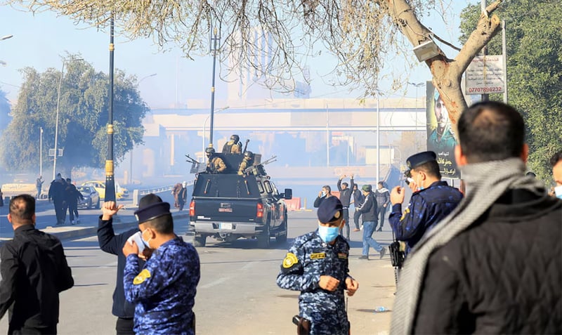 पाकिस्तानमा अमेरिकी वाणिज्य दूतावासमा प्रदर्शन : नौको मृत्यु, भारतसम्म खामेनीई प्रभाव