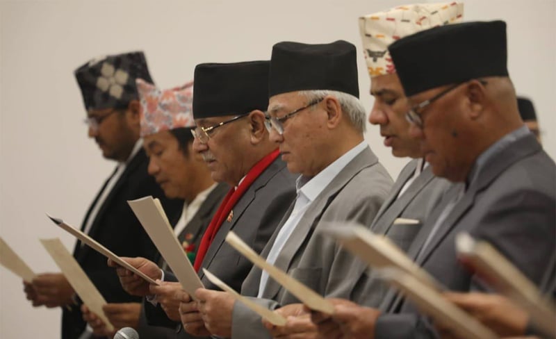 प्रचण्ड र बादल झन्डै १८ वर्षपछि एकै ठाउँमा !