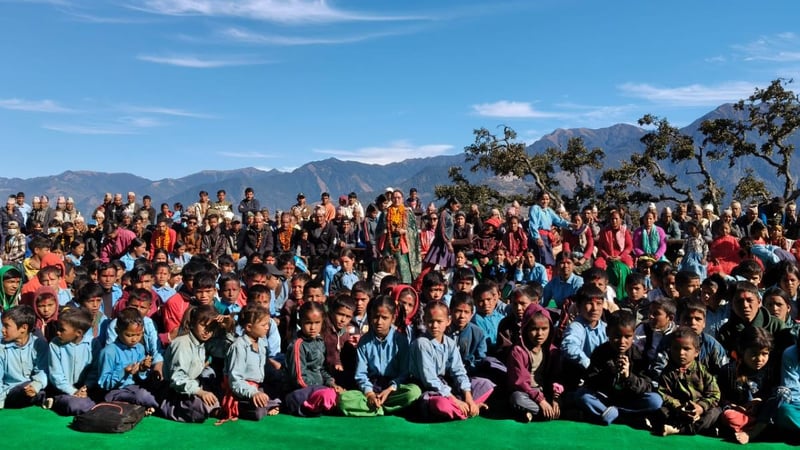 वर्ल्डलिंकद्वारा कालीकोट स्वास्थ्य चौकीमा सौर्यप्रणाली हस्तान्तारण