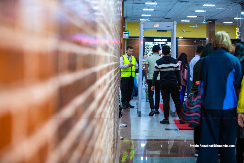 कम्बोडियामा गैरकानुनी काममा लगाइएका र विनाभिसा बसिरहेका २० नेपालीको उद्धार