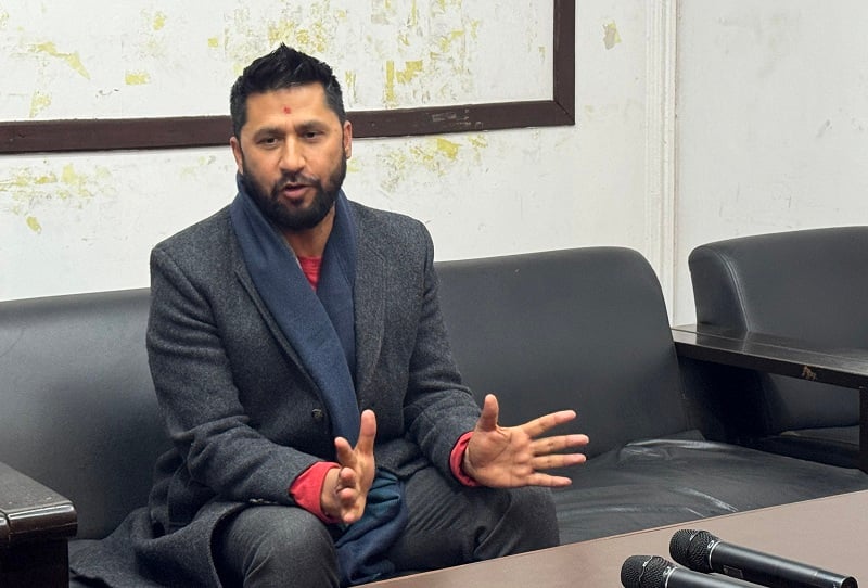 रास्वपा सभापति रवि लामिछाने अस्पताल भर्ना, देब्रे खुट्टाको चोट बढेर छालामा संक्रमण