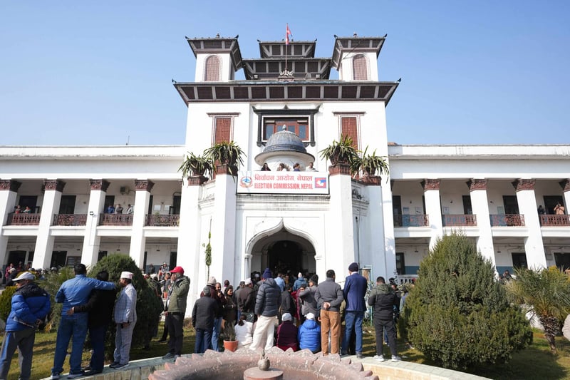 राष्ट्र बैंकलाई निर्वाचन आयोगको पत्र, ‘उम्मेदवारको छुट्टै बैंक खाता खोल्ने व्यवस्था मिलाइदिनू’