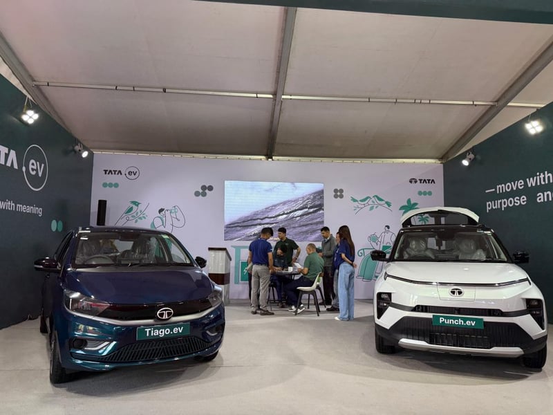 वाडा अटो शो पोखरामा सुरु, २० वटा स्टल रहेको मेलामा राखिएका छन् यी ब्राण्डका सवारीसाधन