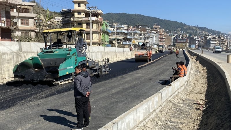 सूर्यविनायक-धुलिखेल सडक विस्तार : ३ वर्षअघि सुरु गरिएको आयोजनाको भौतिक प्रगति ६७%