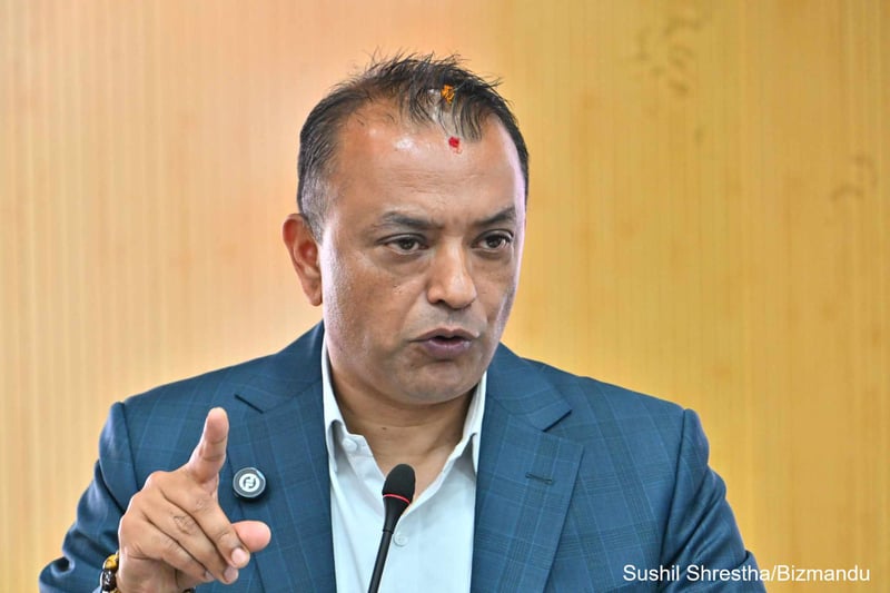 ओली र लेखक पक्राउबारे बोल्यो कांग्रेस : निष्पक्ष छानबिन नगरी राजनीति गर्न खोजियो