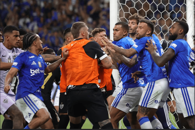 कम्पियोनाटो मिनेरोको फाइनल खेलमा एक गोल र २३ रेड कार्ड, अझै बनेन कीर्तिमान!